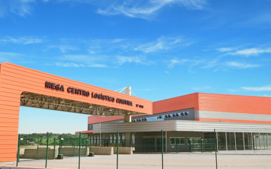 Centro logístico em Curitiba: vantagens competitivas para sua empresa